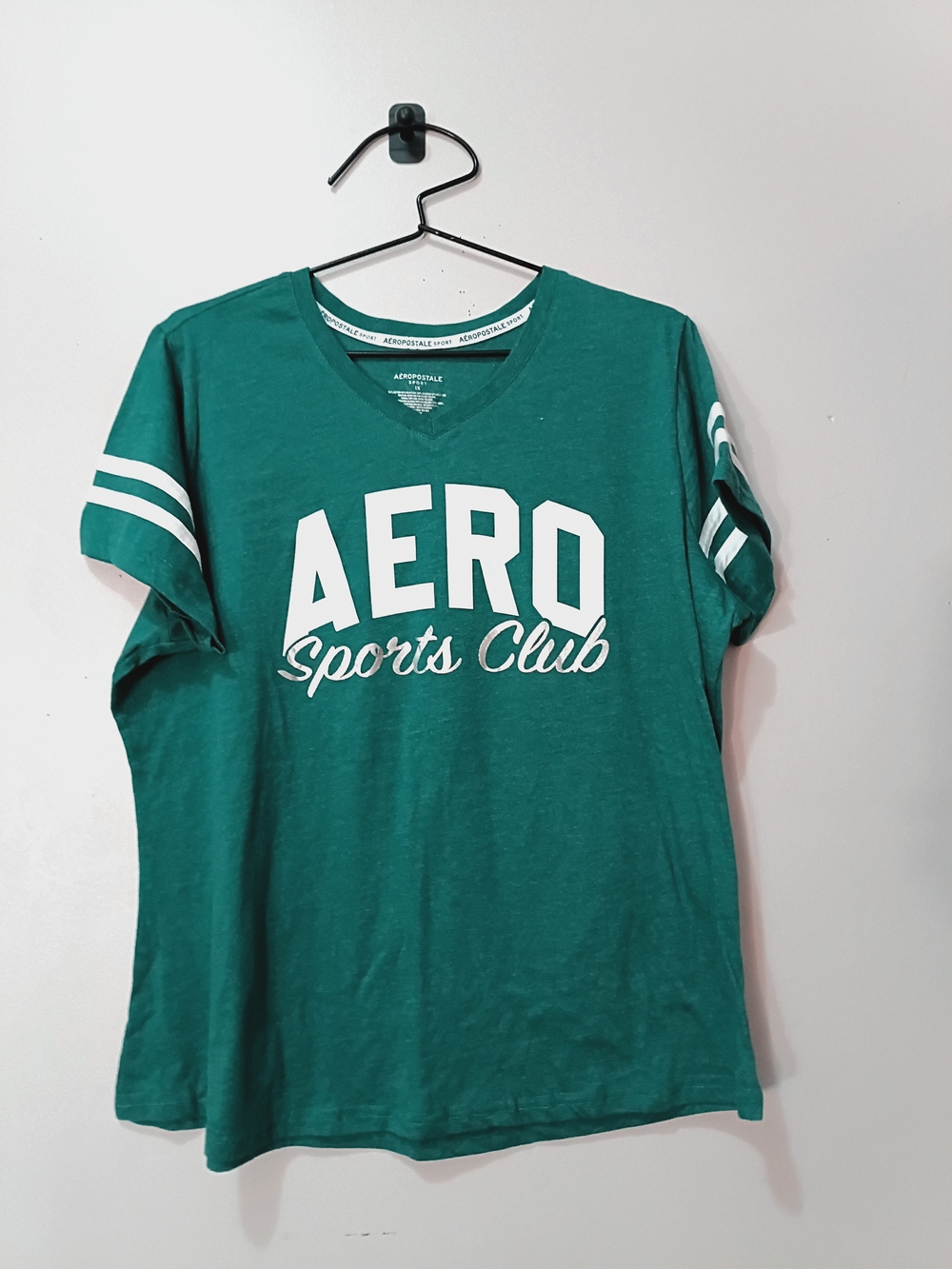 AERO Sports Club Green Women's Tee